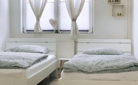 Holiday Home Cologne With Balkon - Near Koelnmesse - Temporary Living-